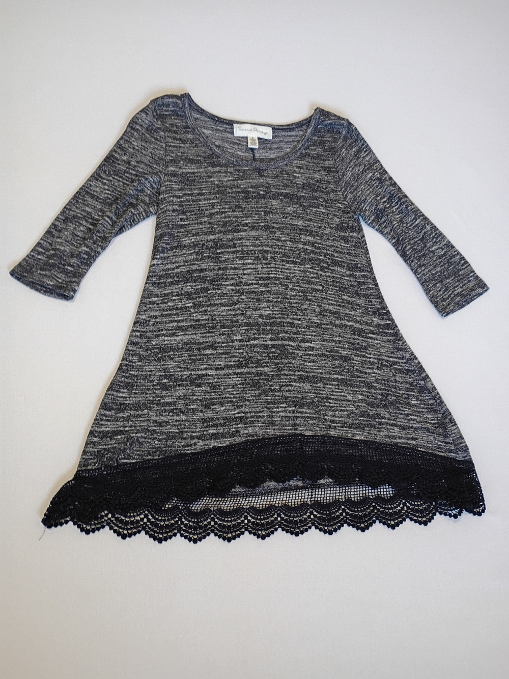French Laundry Heather Gray Tunic Top Black Lace Hem 3/4 Sleeve Sz S Lightweight